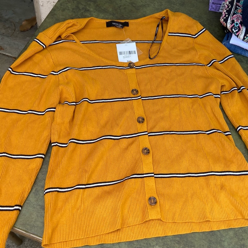 FOREVER 21 PLUS SIZE 3X SHIRT